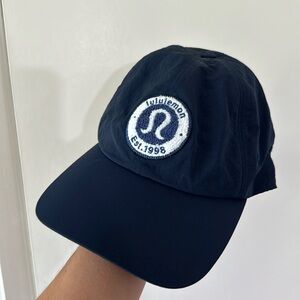 lululemon hat NWT